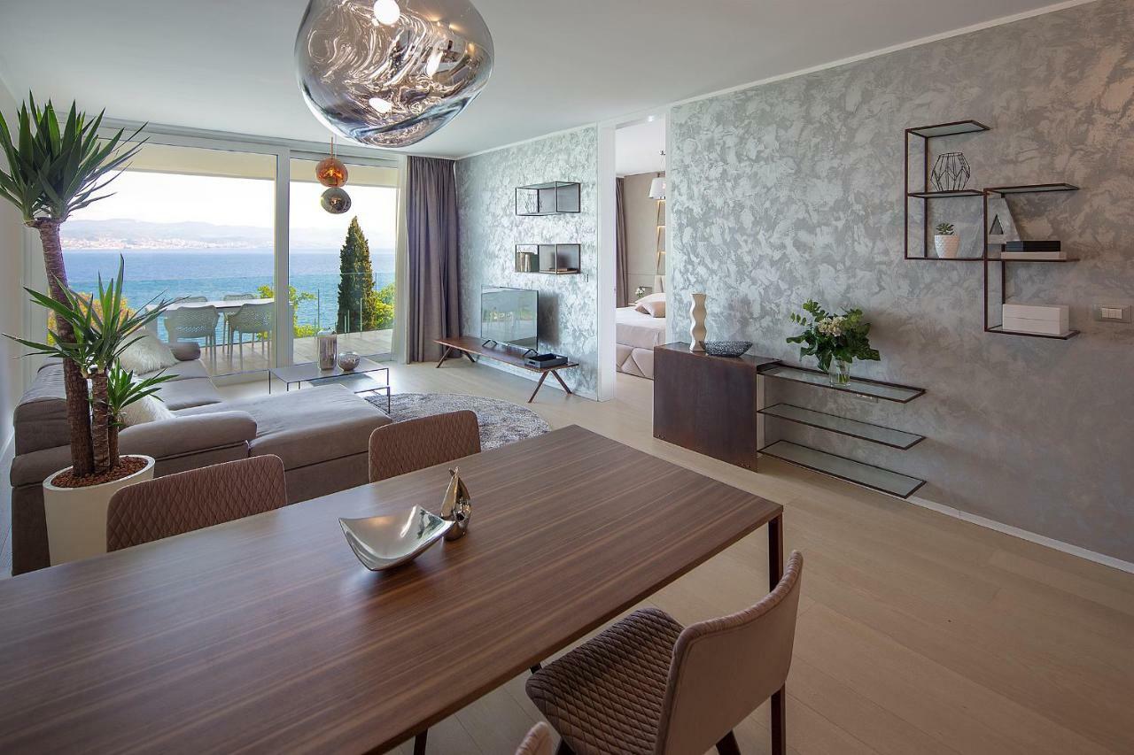 Opatija Deluxe Apartment With Swimming Pool Extérieur photo